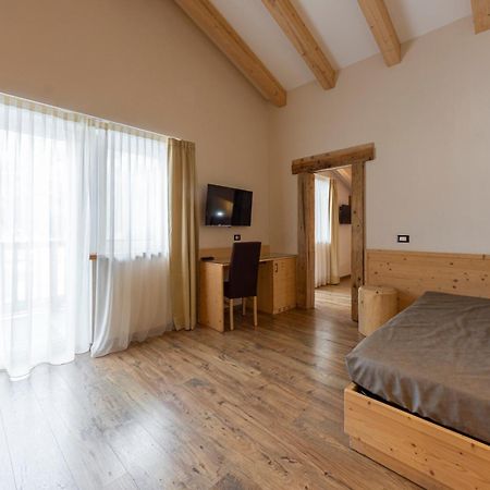 Park Hotel Avisio Сорага Екстериор снимка