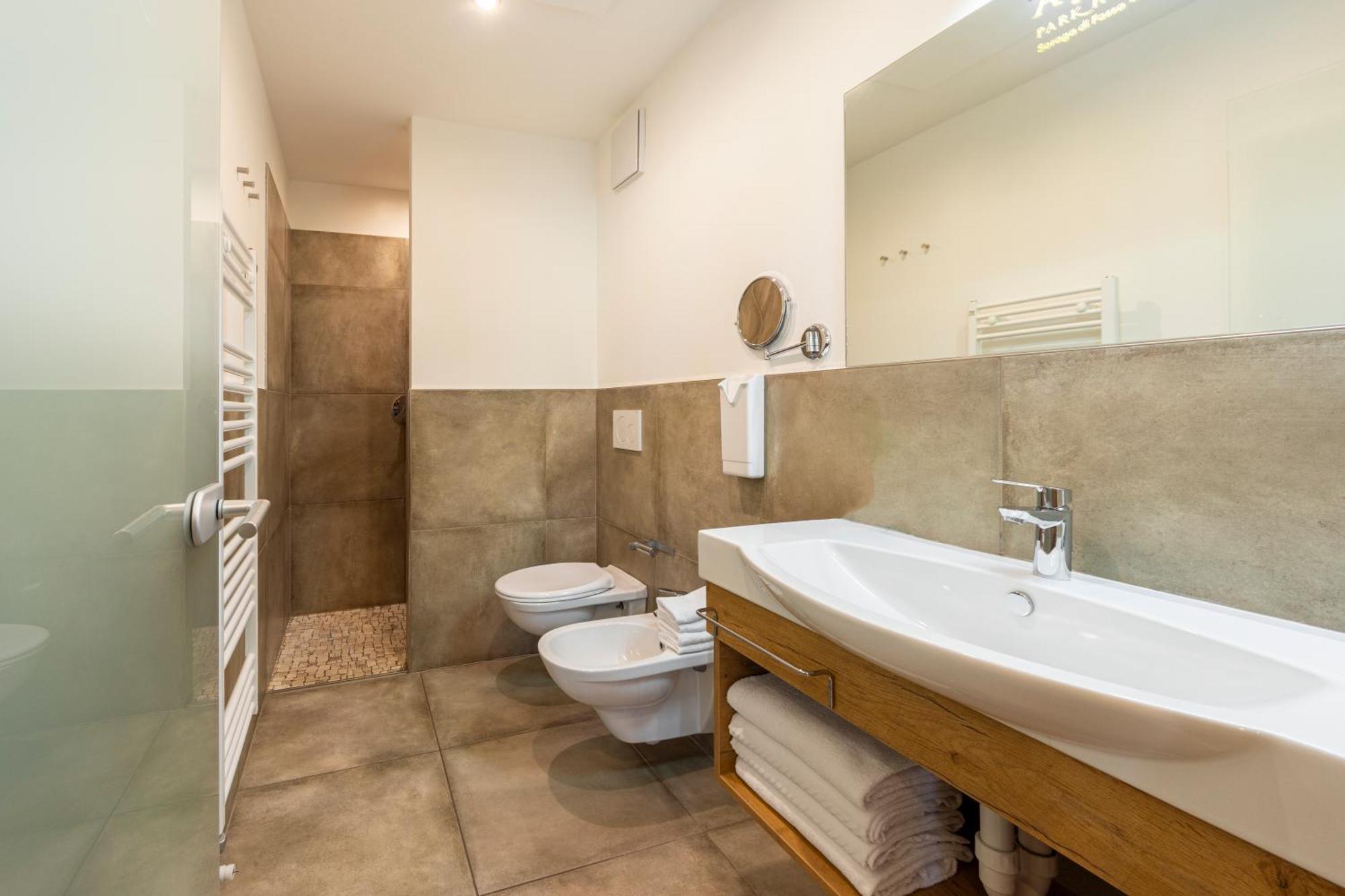 Park Hotel Avisio Сорага Екстериор снимка