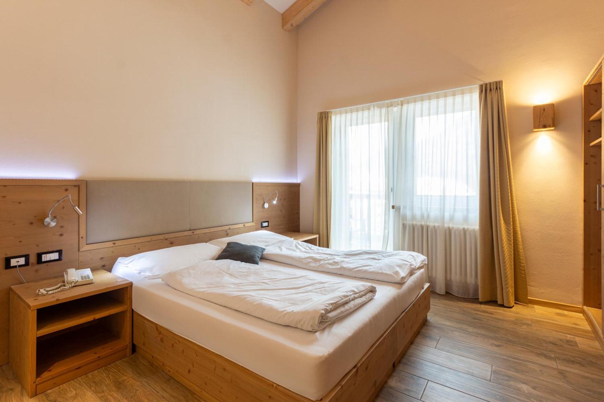 Park Hotel Avisio Сорага Екстериор снимка